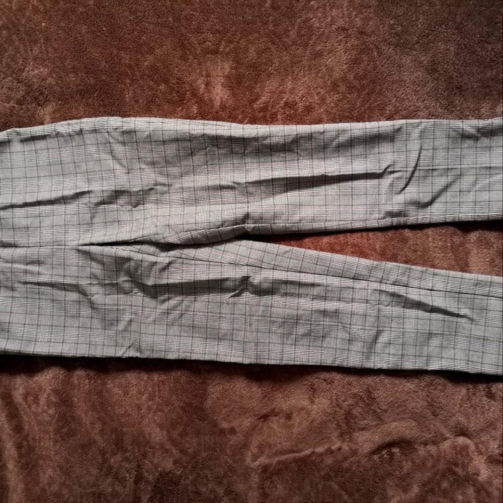 Cropped pants